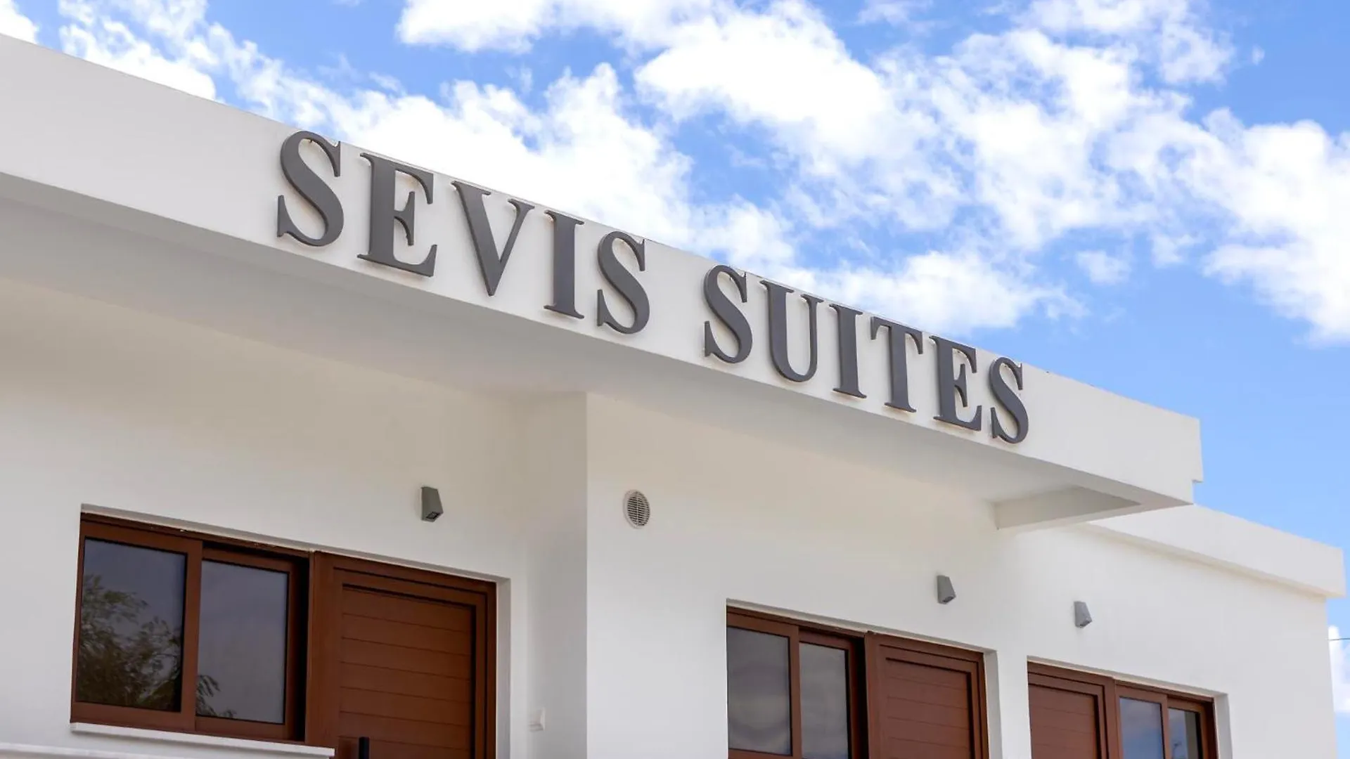 איה נאפה Sevis Suites 0*, איה נאפה
