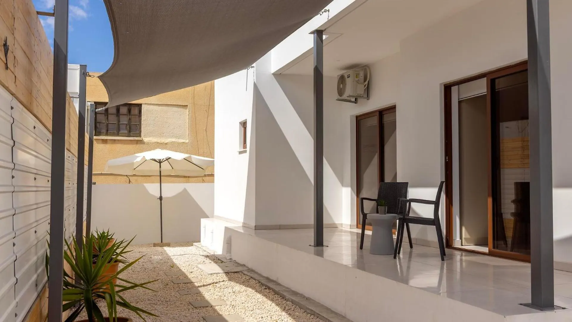 איה נאפה Sevis Suites קפריסין
