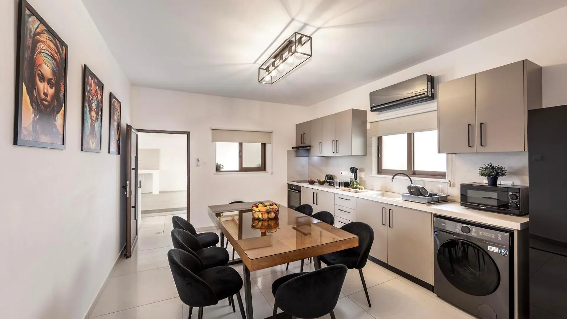 איה נאפה Sevis Suites