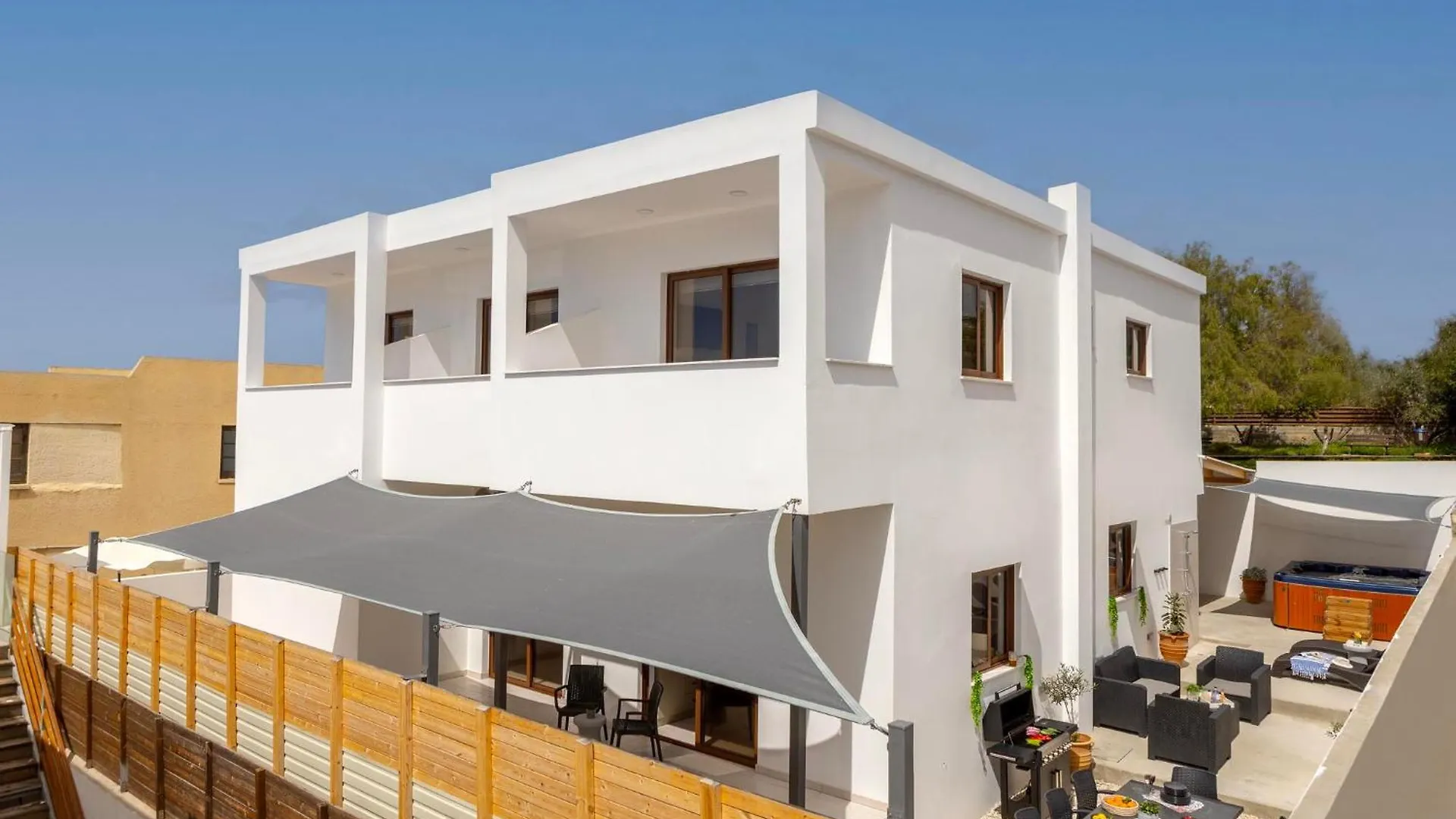 Sevis Suites Ayia Napa